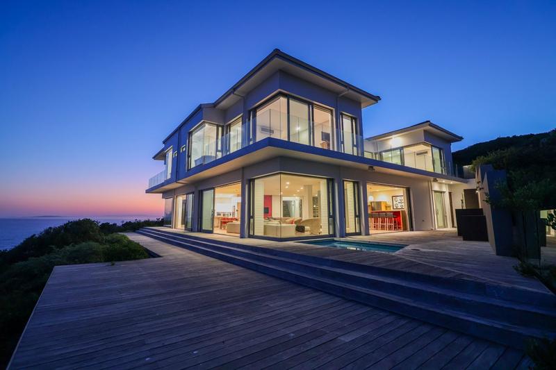 5 Bedroom Property for Sale in Pinnacle Point Golf Estate Western Cape